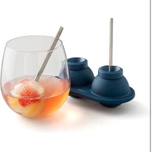 Houdini Swizzle Sphere Ice Mold, 2 Piece Tray, Navy NEW in box